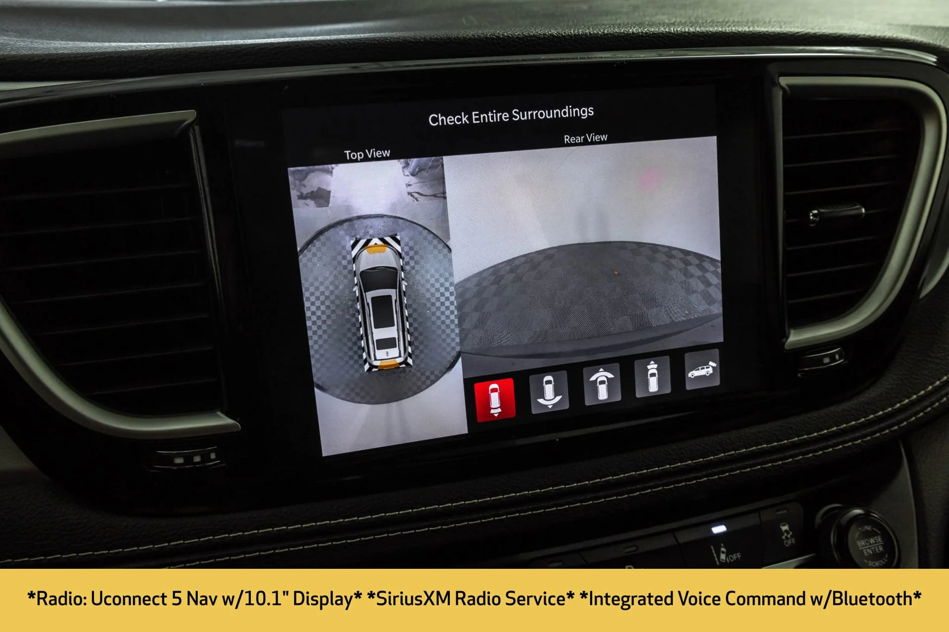 Used 2022 Black Chrysler Touring L image 13