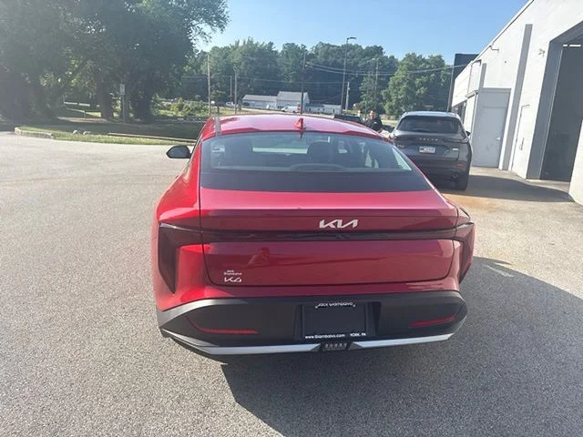 Used 2025 Red Kia EX image 46
