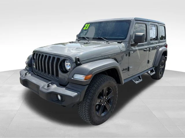 Used 2021 Gray Jeep Unlimited Sport Altitude image 3