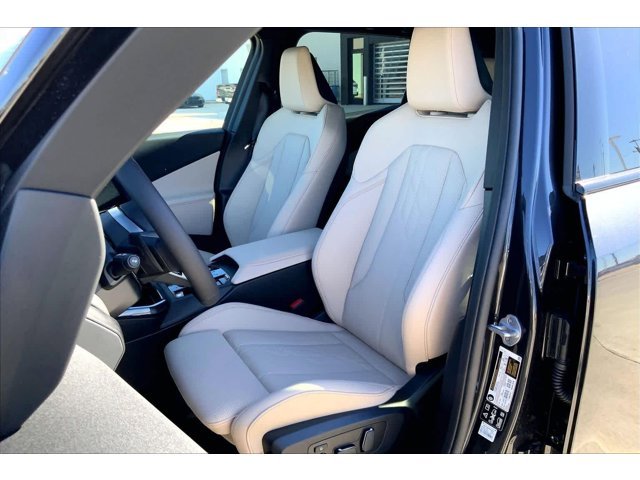 2026 BMW X3 30 - Photo 9
