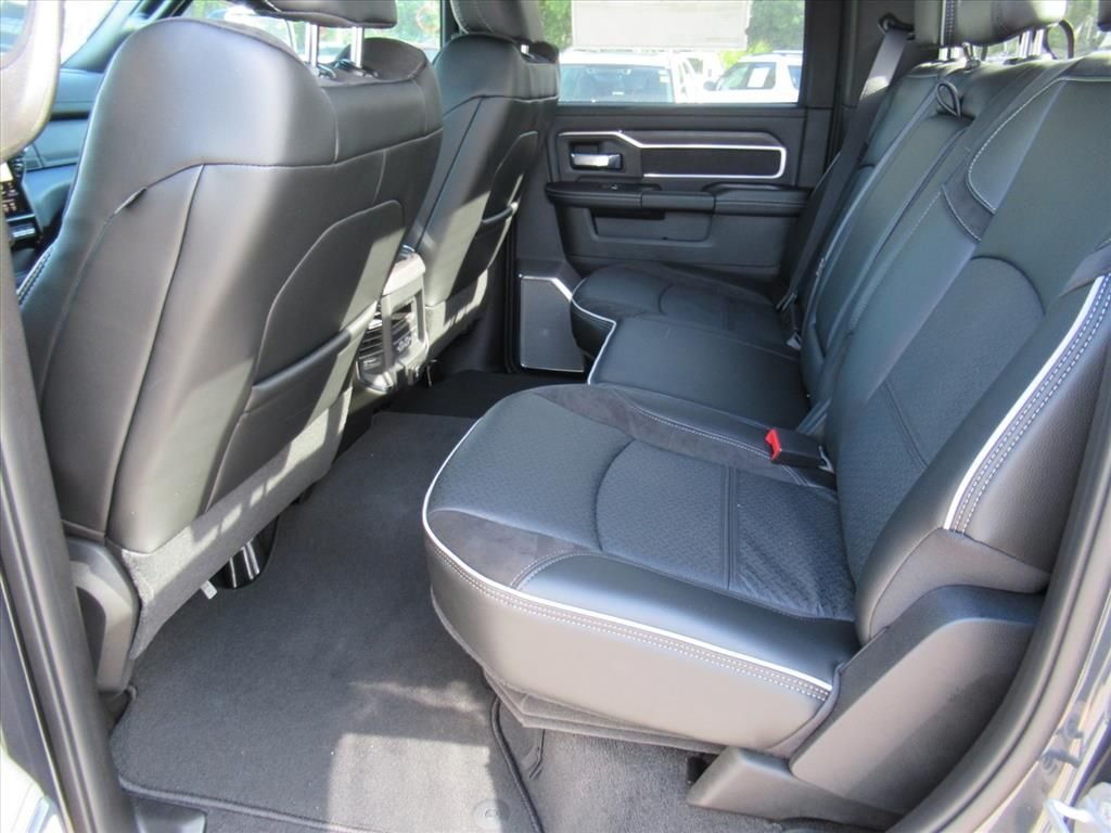 2026 RAM 2500 Laramie - Photo 33
