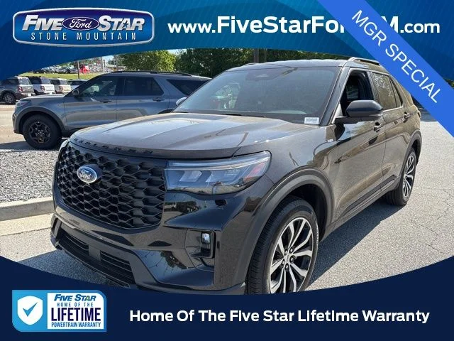 New 2026 Agate Black Metallic Ford ST-Line image 4