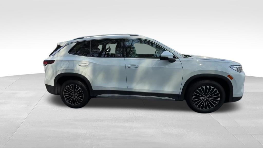 New 2026 Pure White Volkswagen 2.0T S image 8