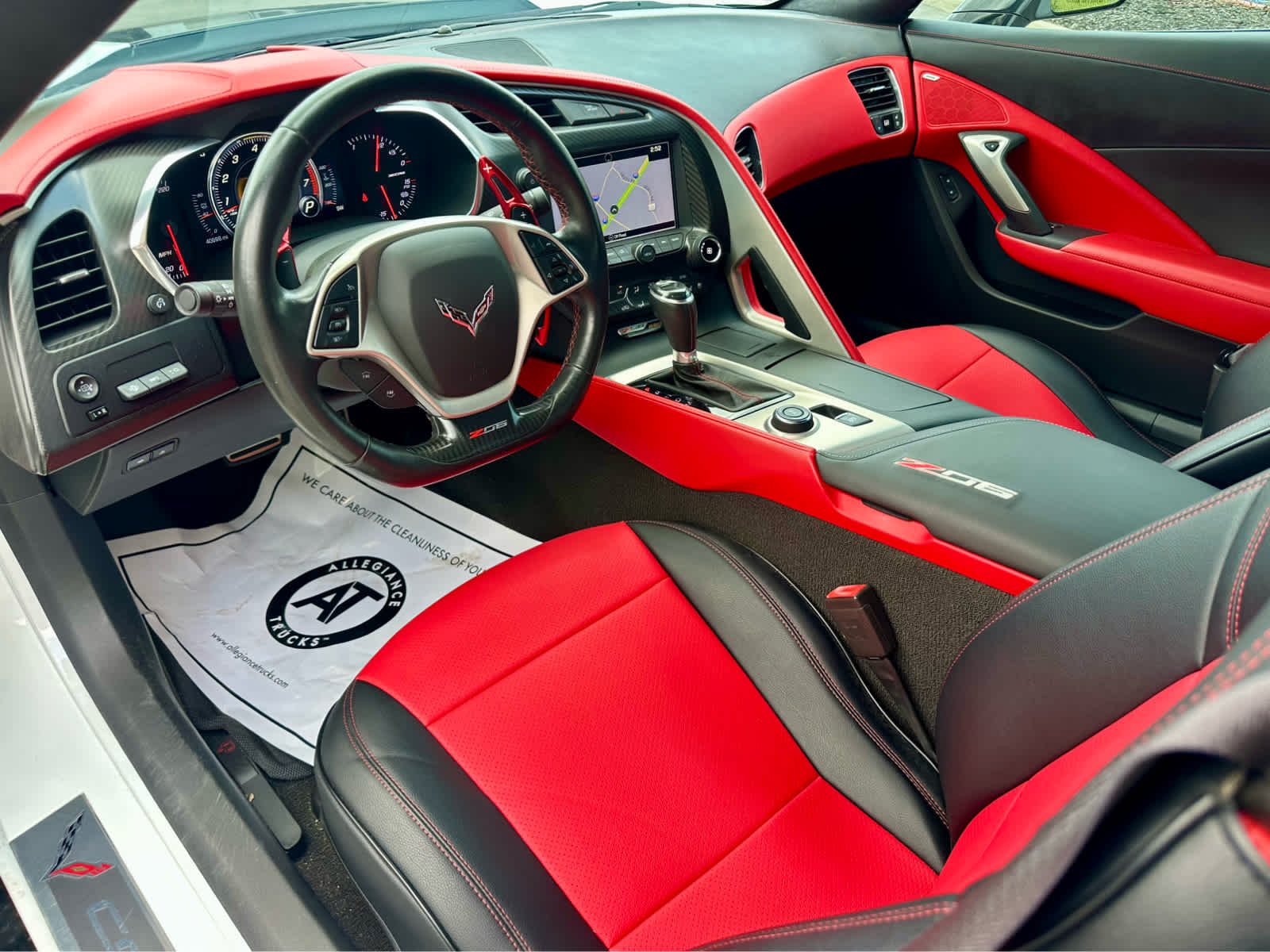 Used 2016 Arctic White Chevrolet Z06 3LZ image 10