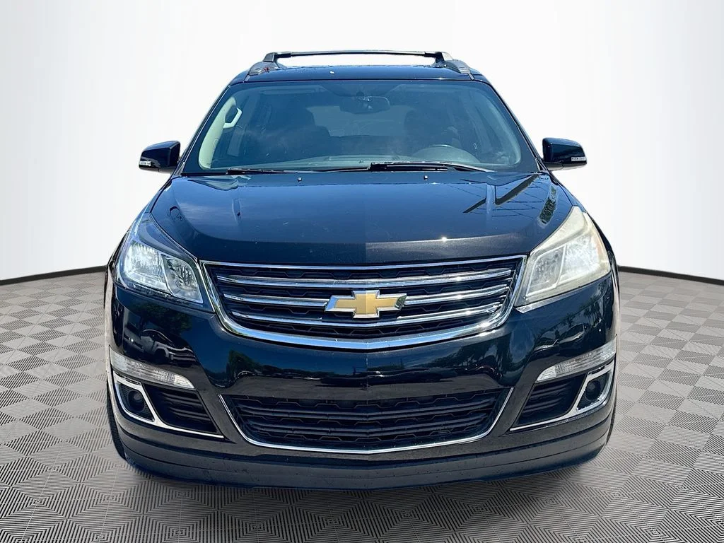 Used 2017 Chevrolet Traverse 1LT with VIN 1GNKRGKD3HJ290366 for sale in West Park, FL