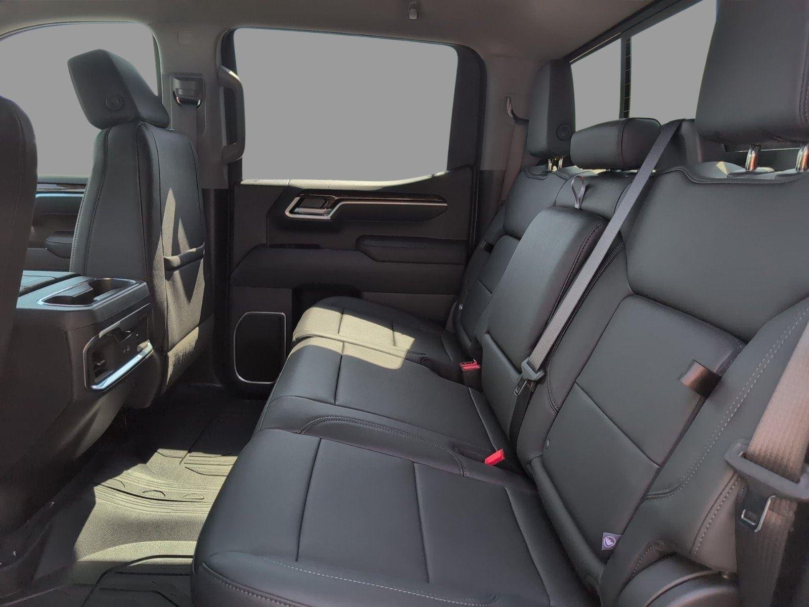 New 2026 Summit White GMC Elevation image 36