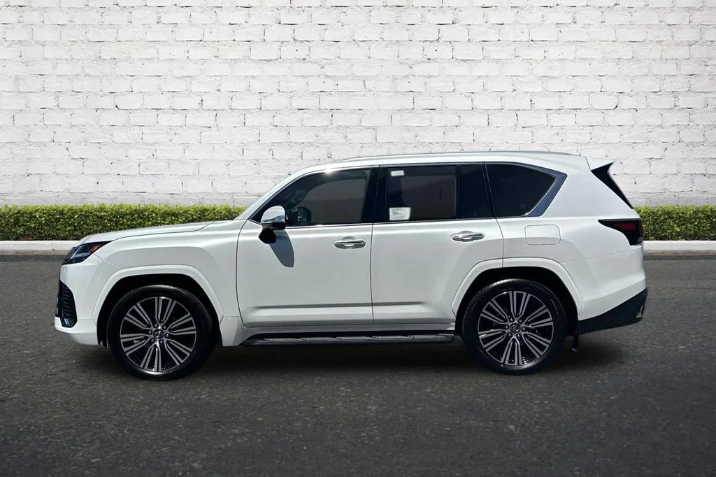 2026 Lexus LX 600 Luxury - Photo 7