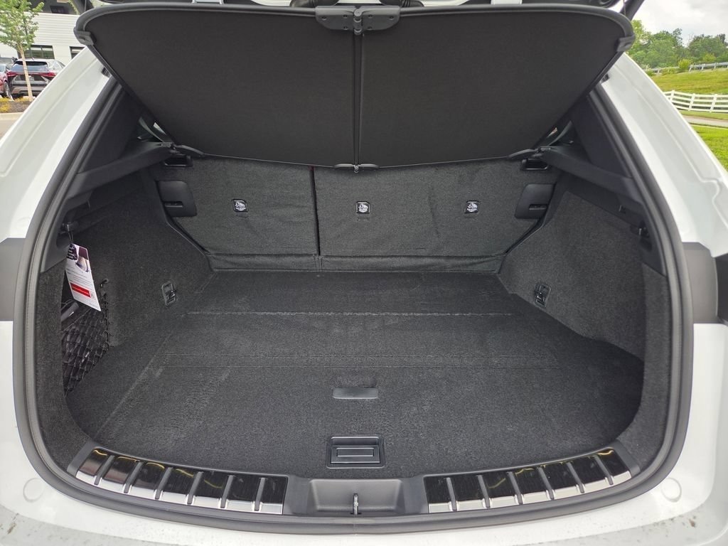 New 2026 Ultra White Lexus PREMIUM image 29