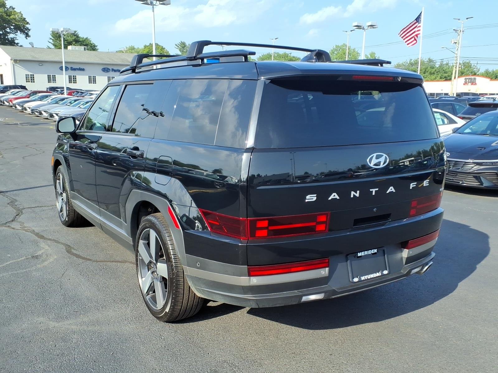 Certified Used 2025 Phantom Black Pearl Hyundai Limited image 7