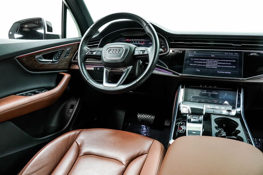 Used 2025 White Audi 55 Premium Plus image 25