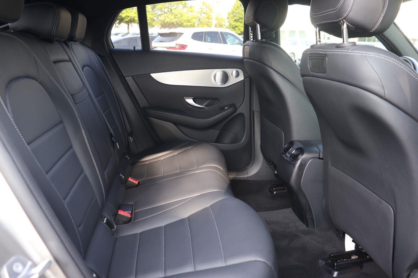 Used 2019 Mojave Silver Metallic Mercedes-Benz GLC 300 image 18