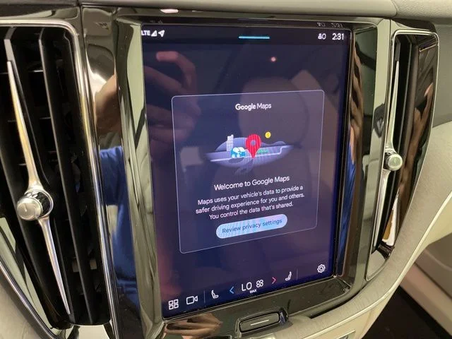 2025 Volvo XC60 Plus - Photo 32