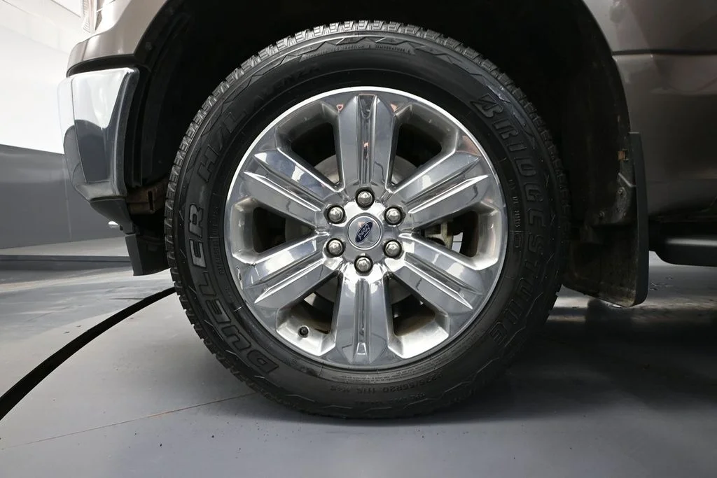 Used 2020 Gray Ford XLT image 13