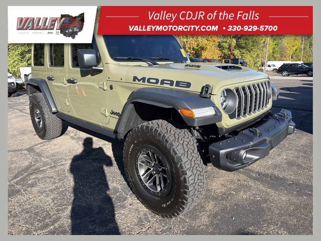 Used 2026 Green Jeep Moab 392 image 1