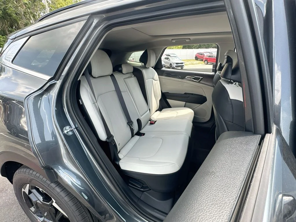 New 2027 Gravity Gray Kia EX image 26