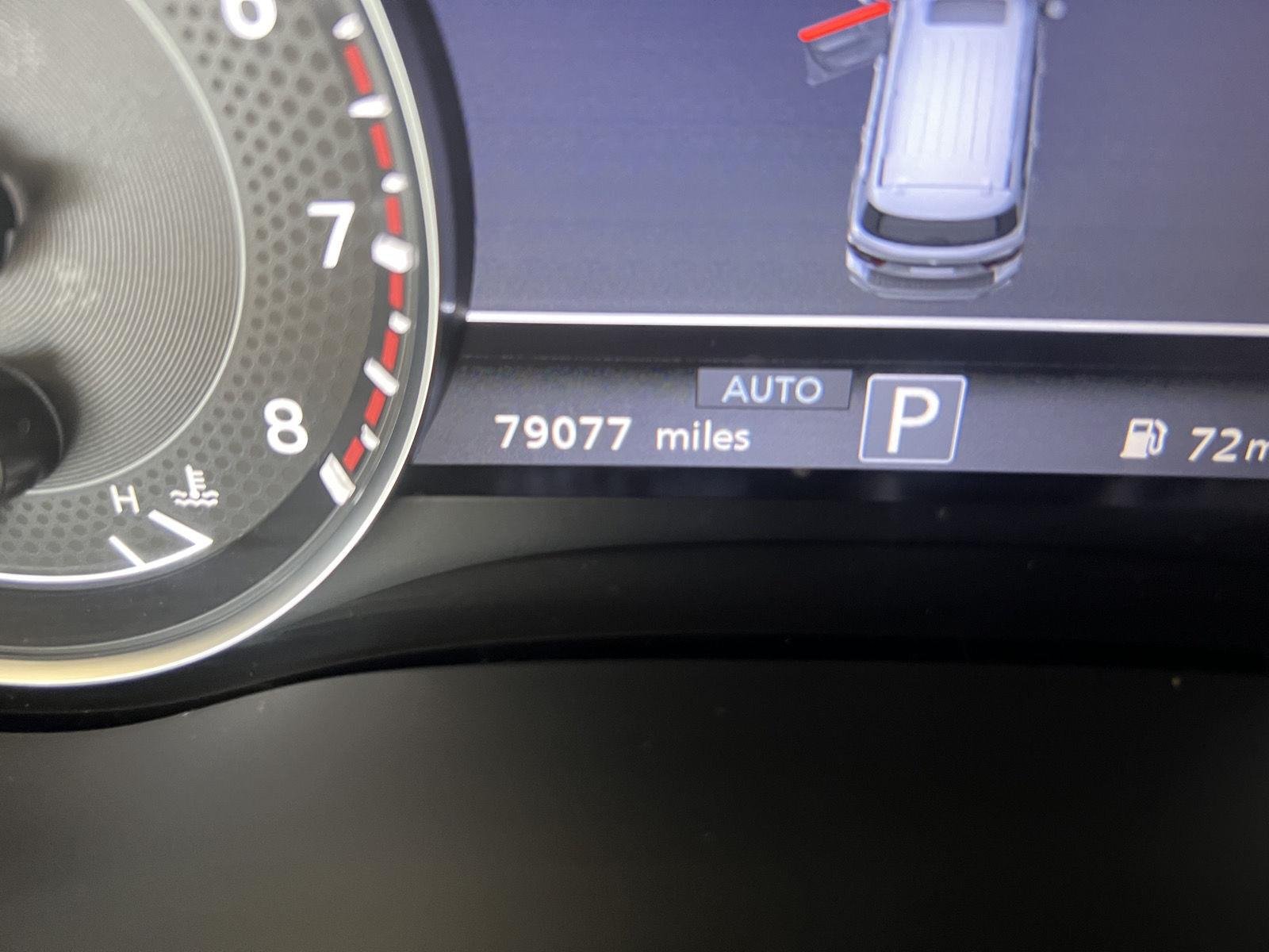 Used 2023 Gun Metallic Nissan SL image 20