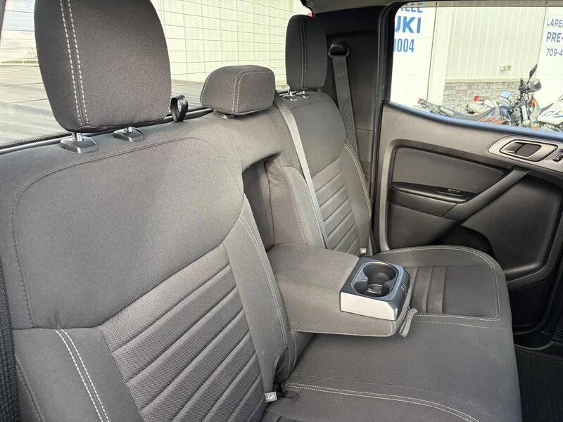 Used 2021 Grey Ford XLT image 17
