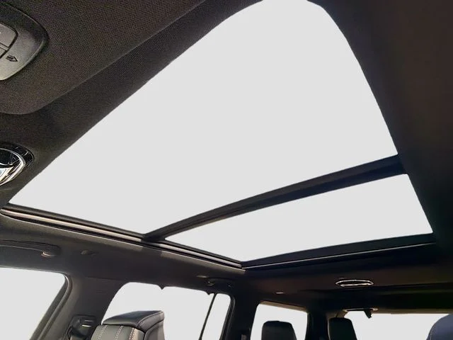 New 2026 Fathom Blue Pearlcoat Jeep Summit Obsidian image 23