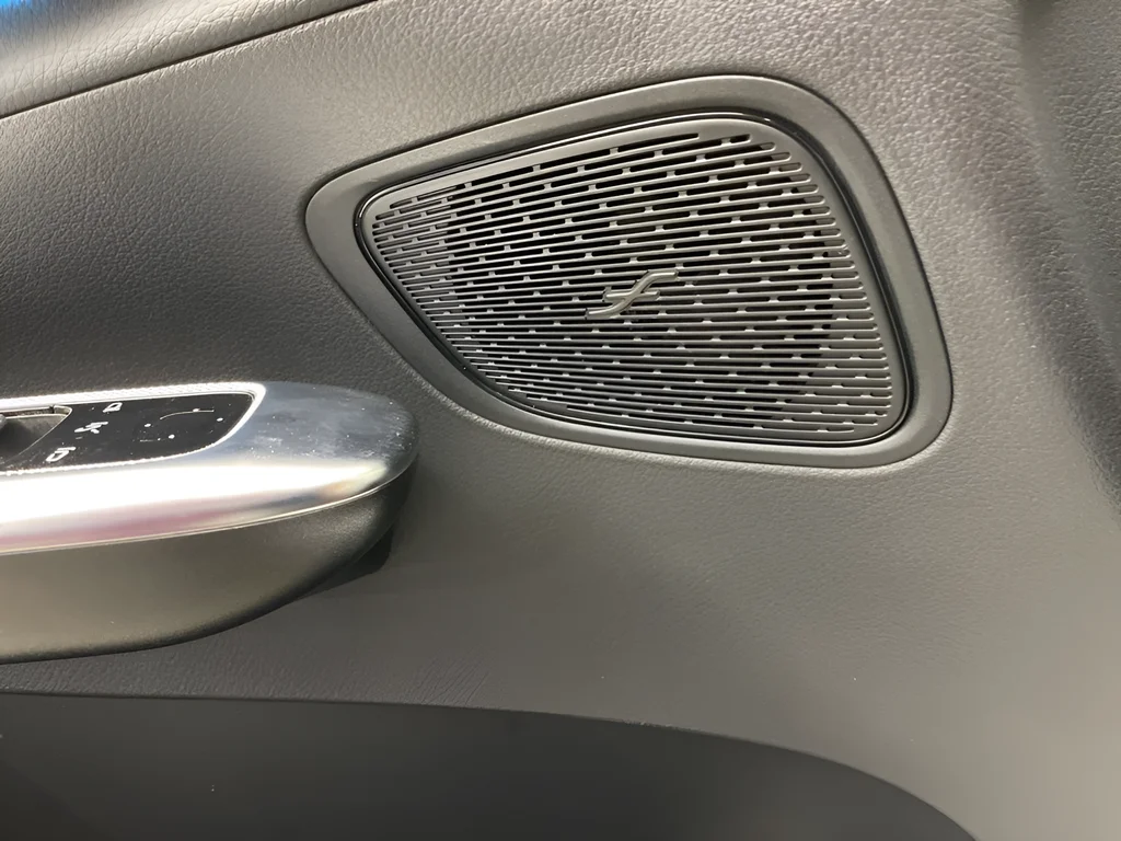 2024 Mercedes-Benz GLC GLC 300 - Photo 21