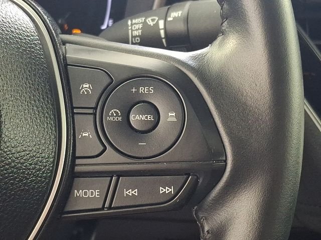 Used 2025  Toyota XSE image 28