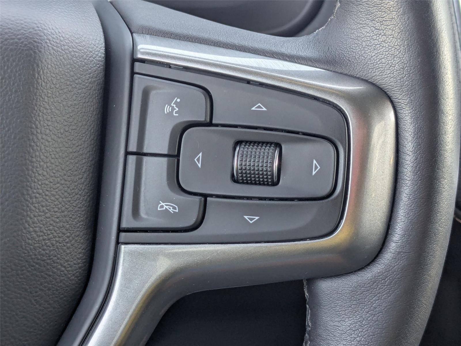 Used 2023 Midnight Blue Metallic Chevrolet Premier image 18