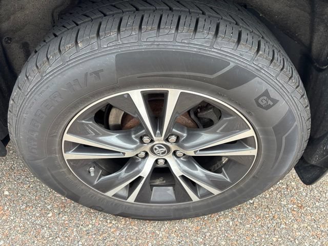 Used 2019 Celestial Silver Metallic Toyota LE image 11