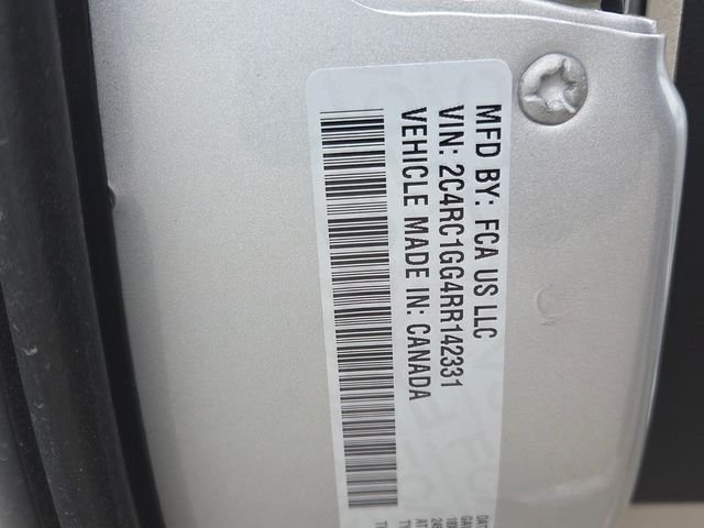 Used 2024 Silver Chrysler Limited image 6