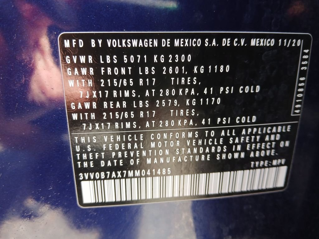 Used 2021 Blue Volkswagen 2.0T S image 29
