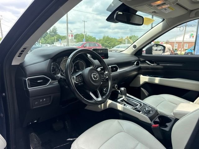 Used 2018 Blue Mazda Grand Touring image 9