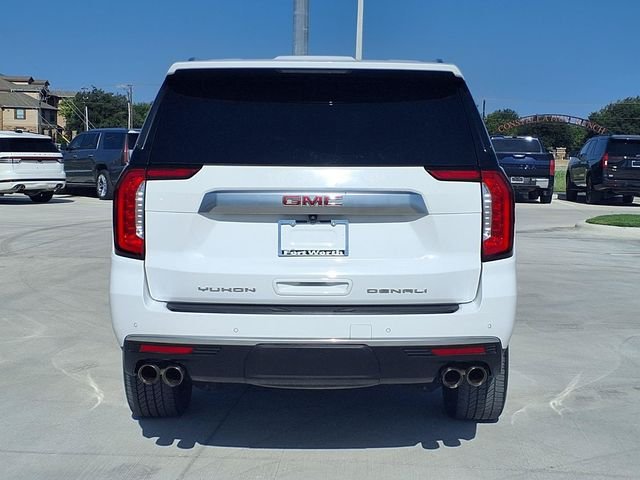 Used 2022 White GMC Denali image 6