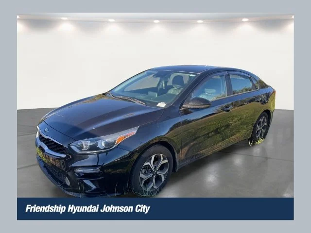 Used 2021 Black Kia LXS image 1
