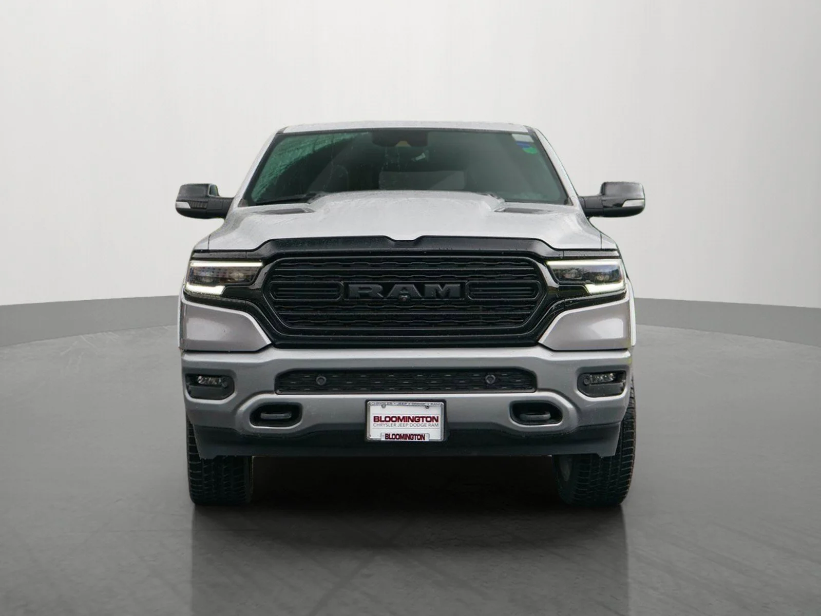 Used 2021 RAM Ram 1500 Pickup Limited with VIN 1C6SRFHT2MN562692 for sale in Minneapolis, Minnesota