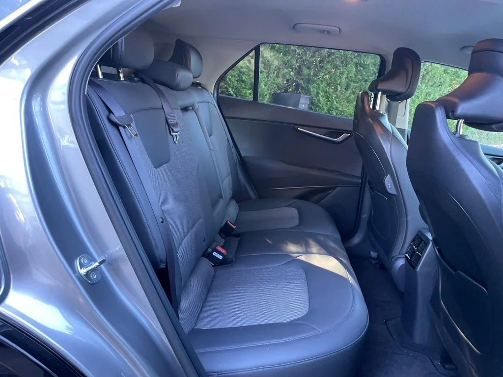 Certified Used 2024 Steel Gray Kia Wind image 19