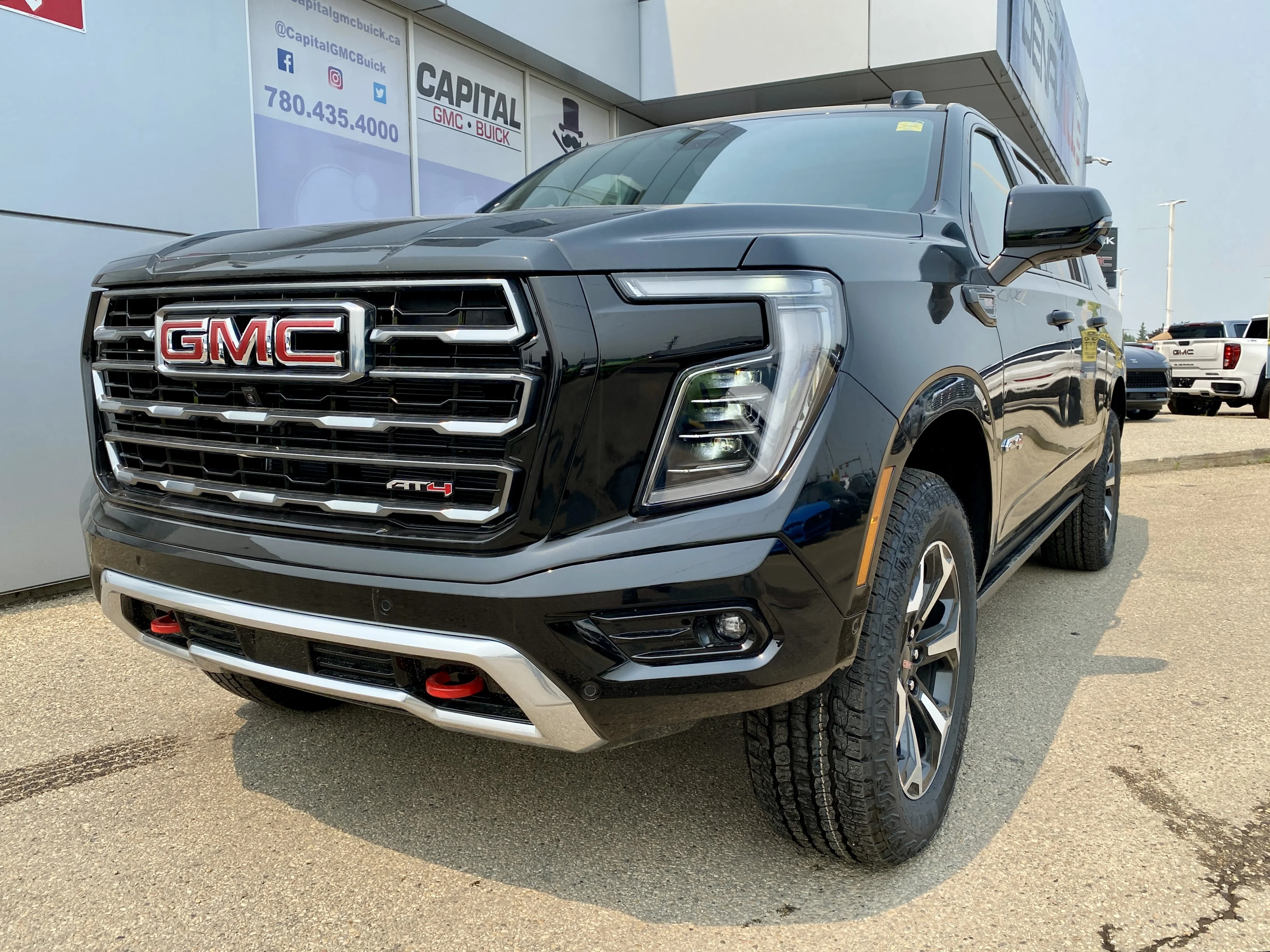 New 2026 ONYX BLACK GMC AT4 image 2