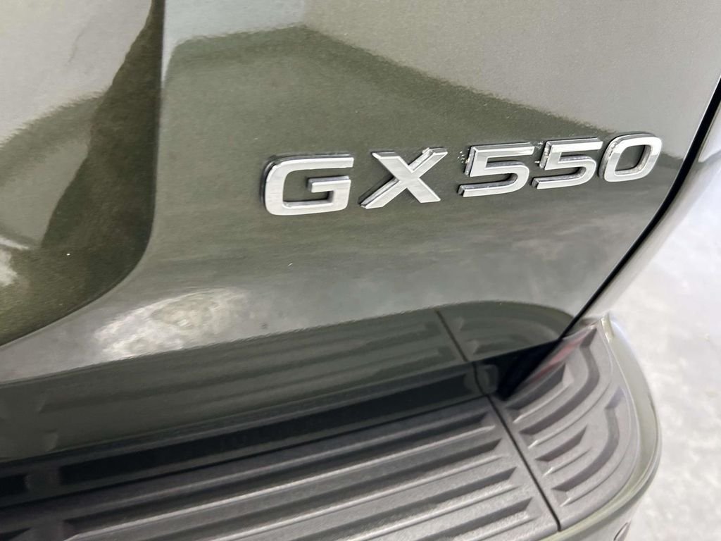 Used 2025 Green Lexus 550 Premium+ image 12