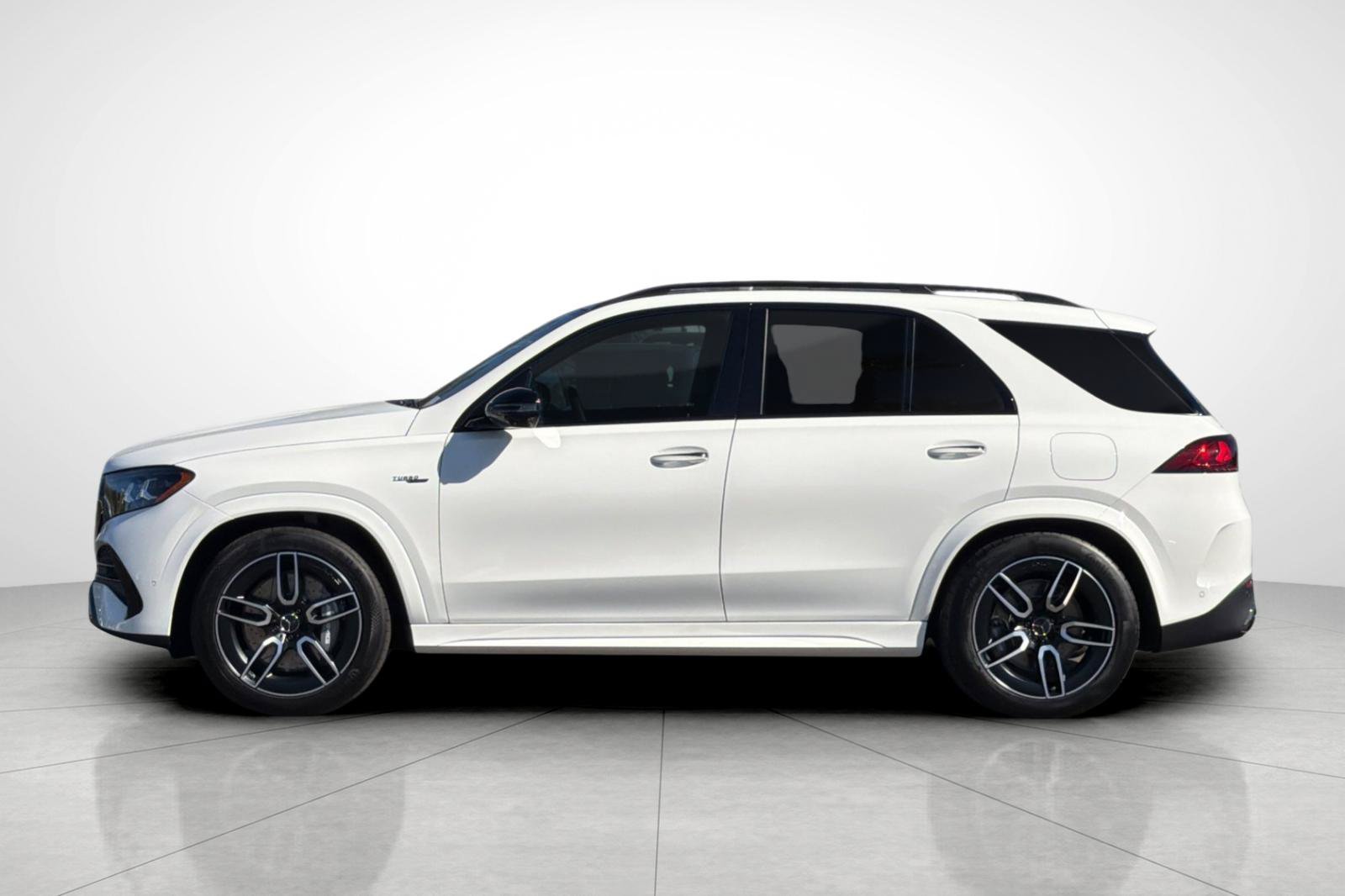New 2027 Polar White Mercedes-Benz AMG® GLE 53e image 30