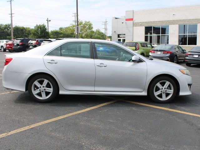 Used 2012 Classic Silver Metallic Toyota SE image 4