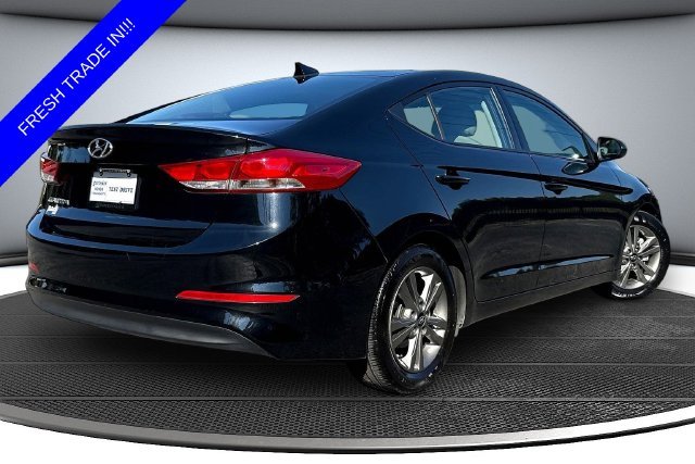 Used 2018 Black Hyundai Value Edition image 5