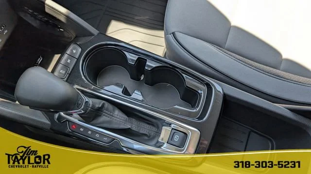 New 2026 Summit White Chevrolet LT image 21