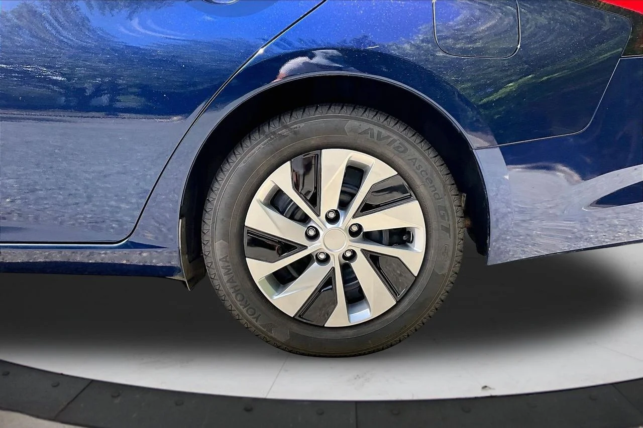 Certified Used 2022 Blue Nissan 2.5 S image 32