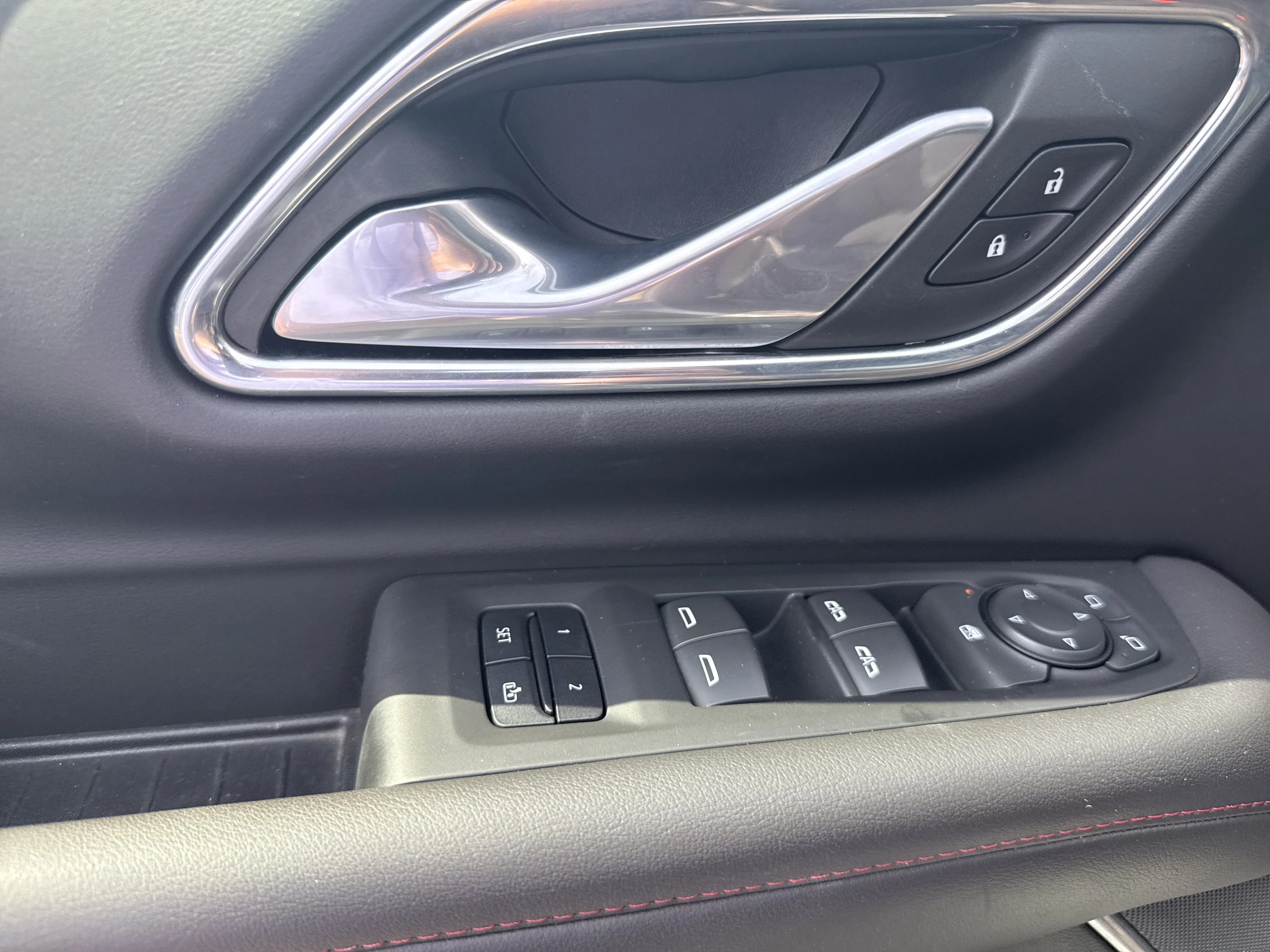 Used 2023 Sterling Gray Metallic Chevrolet RST image 18