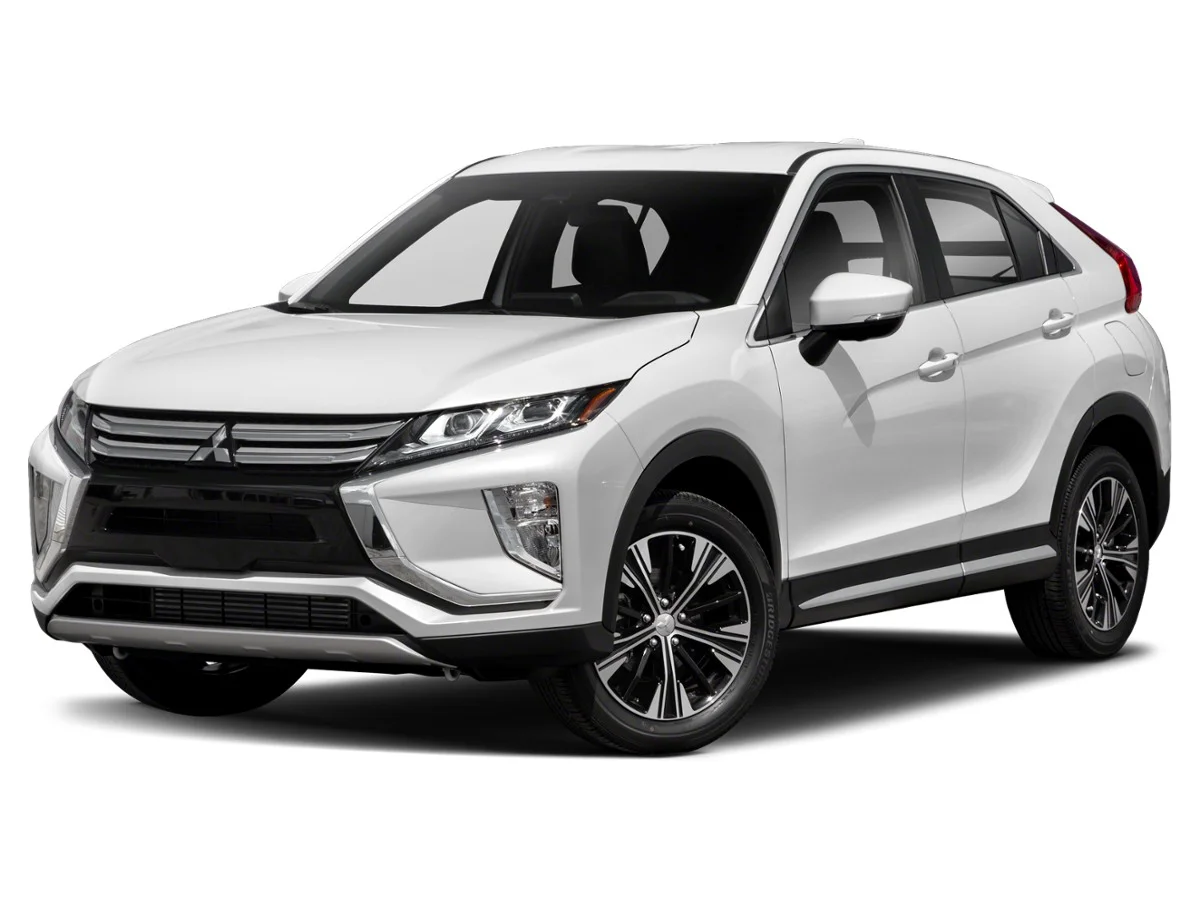 Used 2019  Mitsubishi  image 3