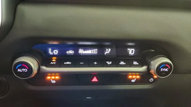 New 2026 Wind Chill Pearl Mazda Preferred AWD image 22