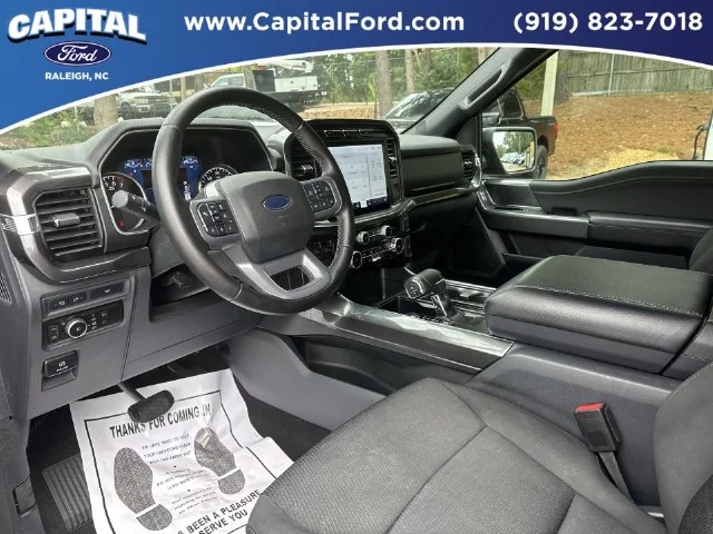Used 2023 Black Ford XLT image 18