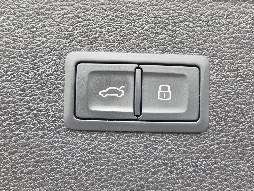 Used 2021 Blue Audi 45 Premium Plus image 27