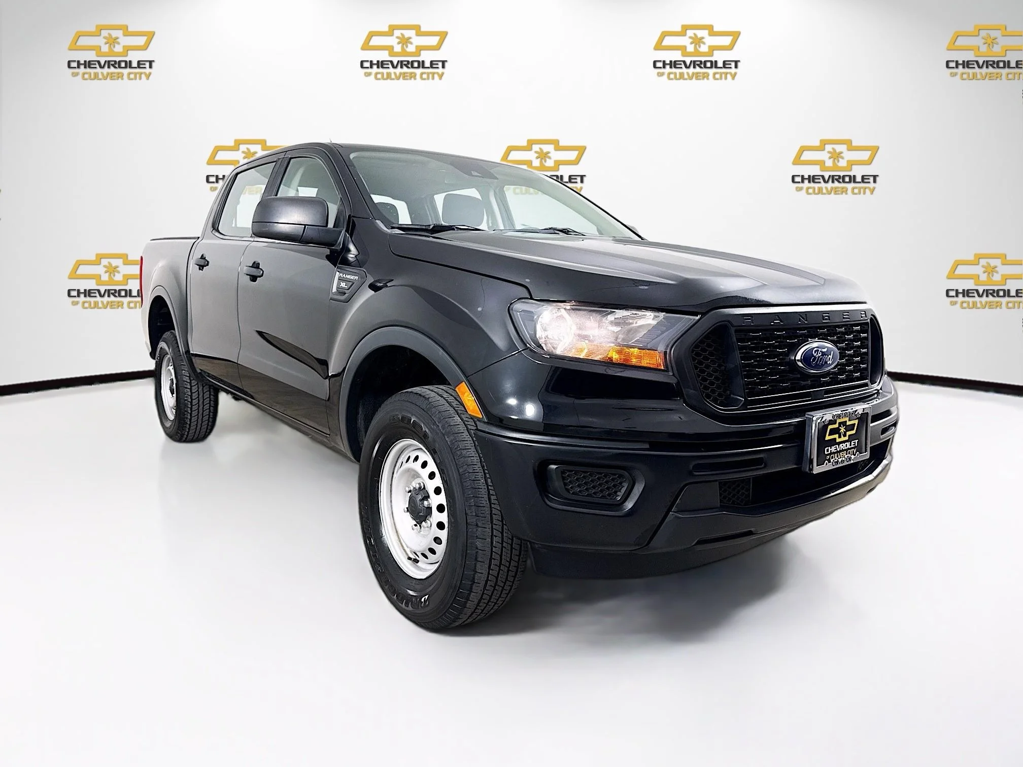 Used 2020 Black Ford XL image 1