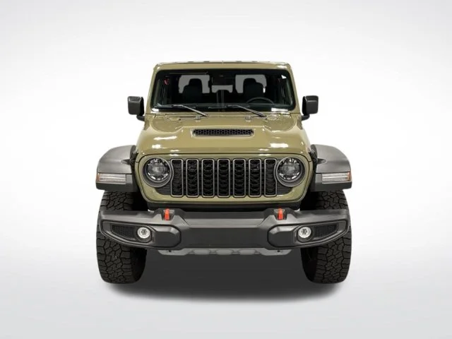 Used 2025  Jeep Mojave image 3