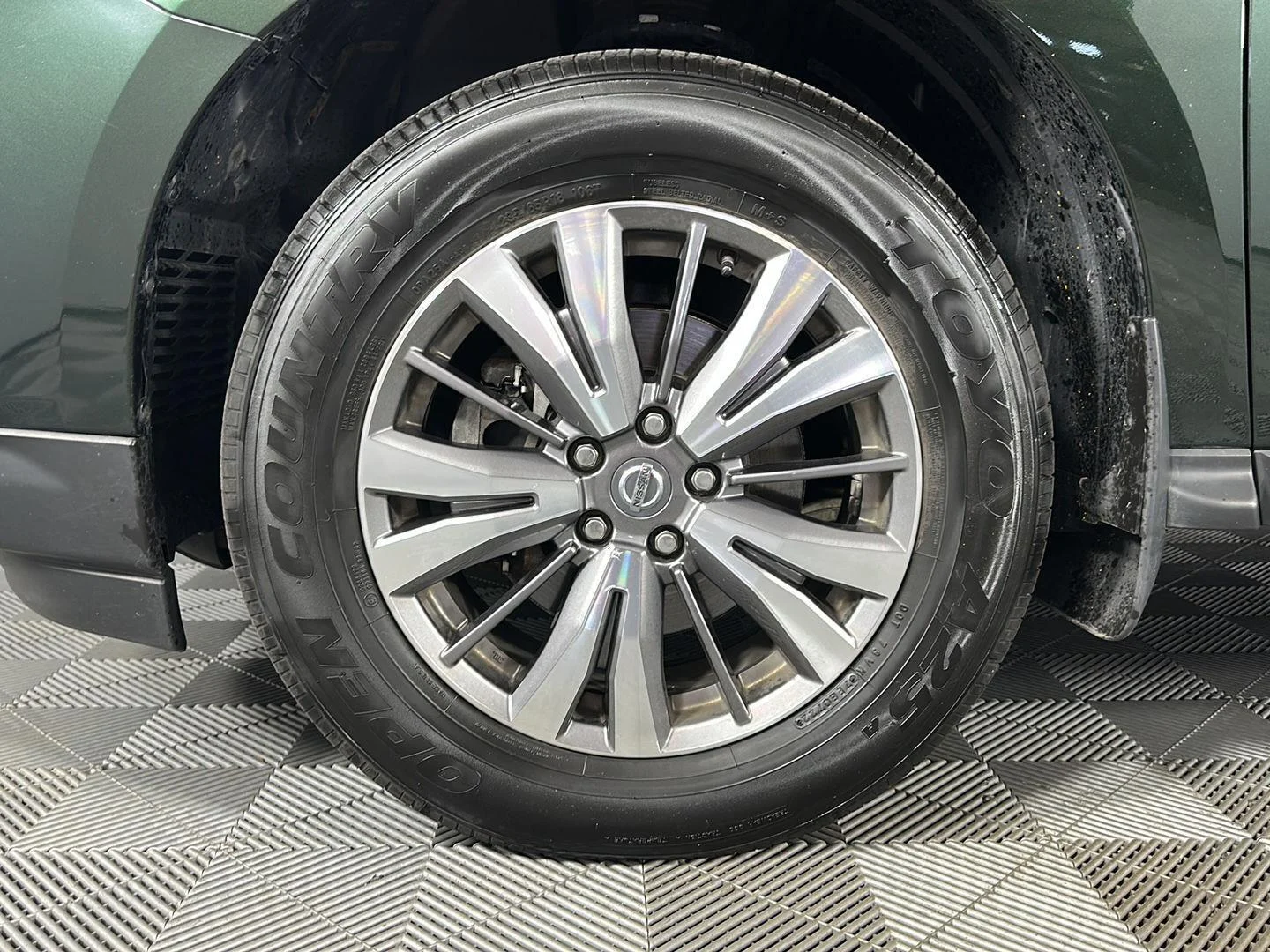 Used 2019 Midnight Pine Metallic Nissan SV image 6