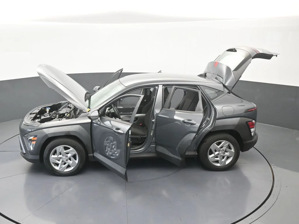 Used 2024 Ecotronic Gray Pearl Hyundai SE image 67
