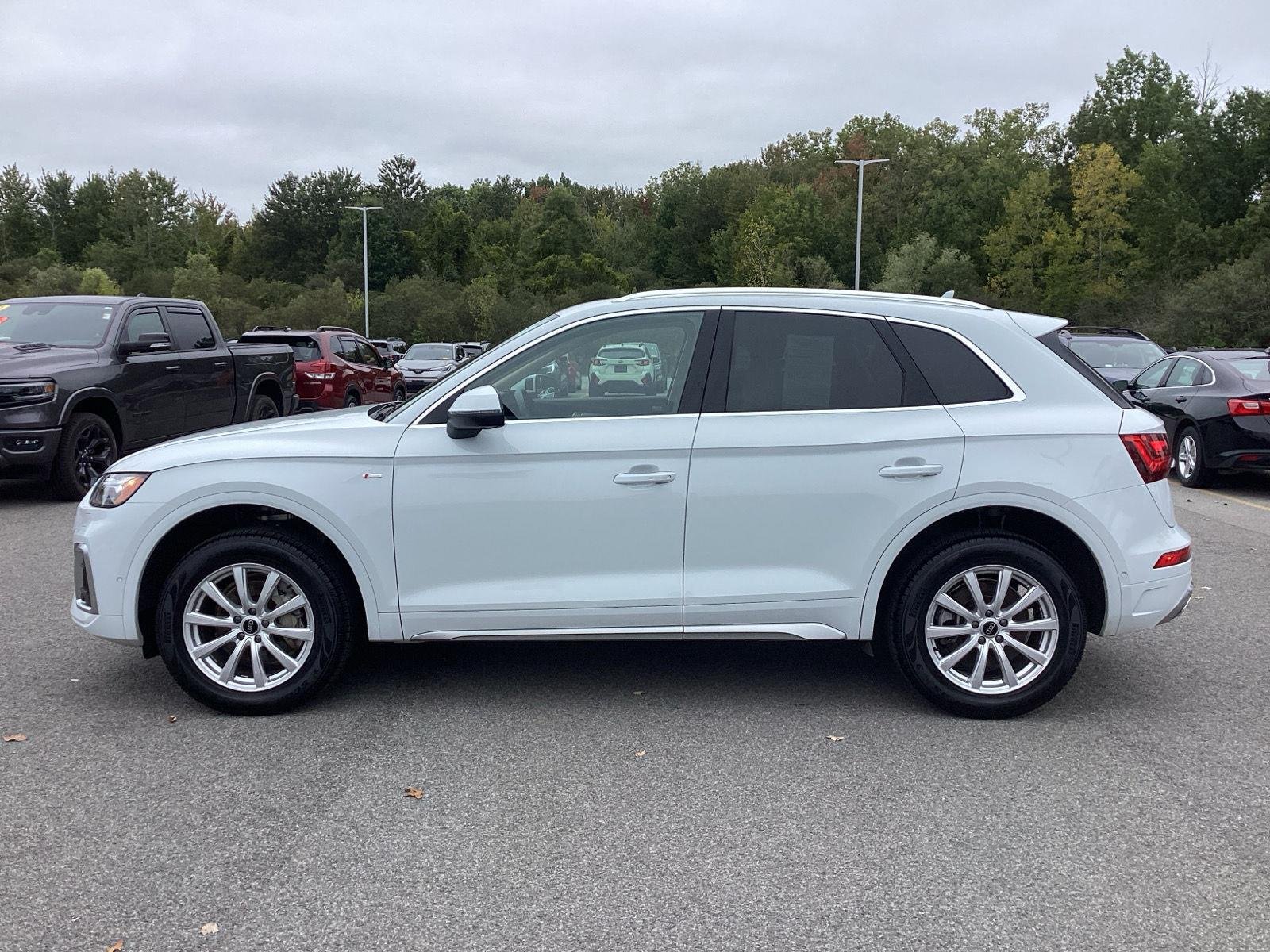 Used 2024 Glacier White Metallic Audi S line Prestige image 4